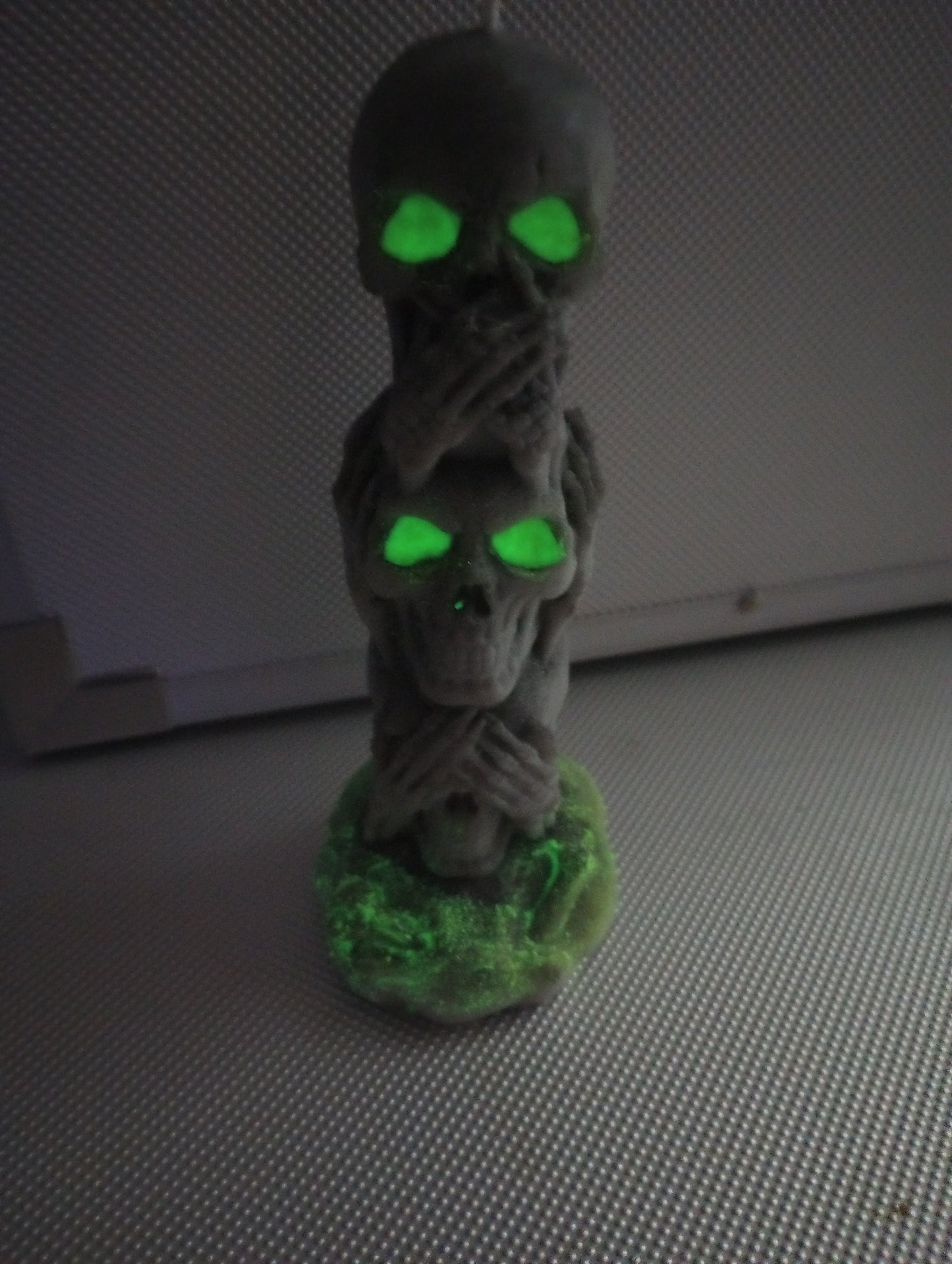 Glow in the dark no evil tower