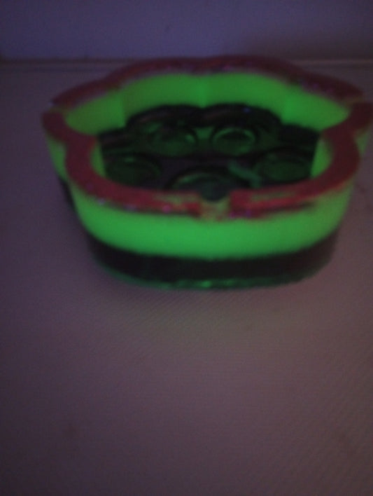 XL Glow paw print ashtray