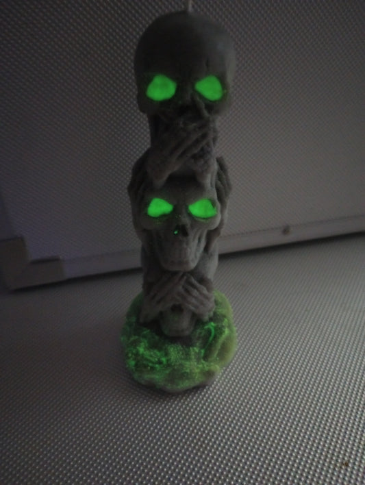Glow in the dark no evil tower
