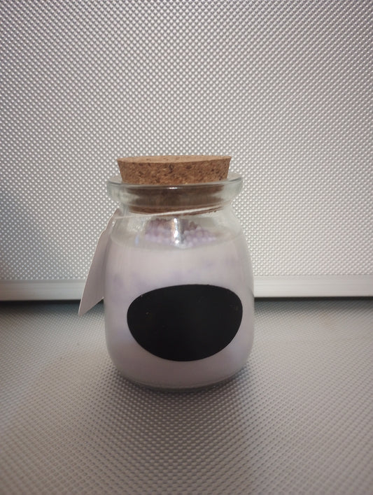 Marble effect candle